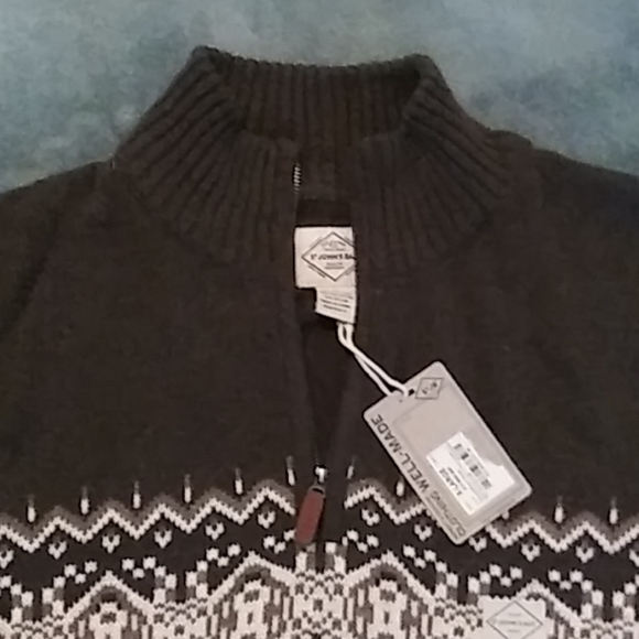 Sweater - Picture 4 of 5